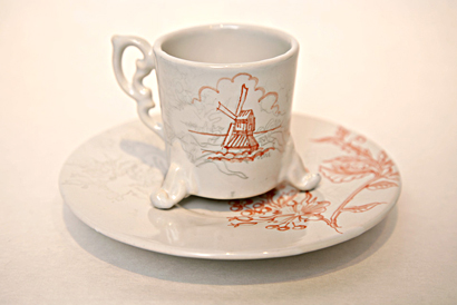 65 minutes cup and saucer